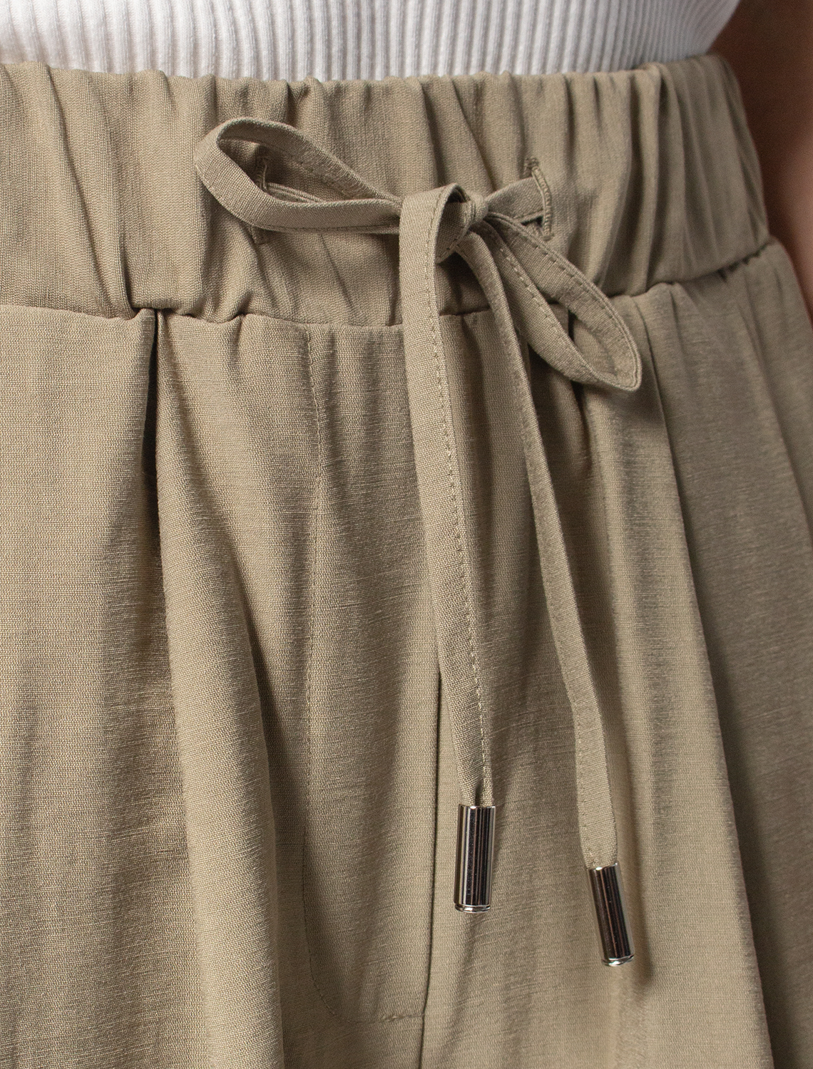 картинка Брюки женские св.оливковый от магазина Одежда+