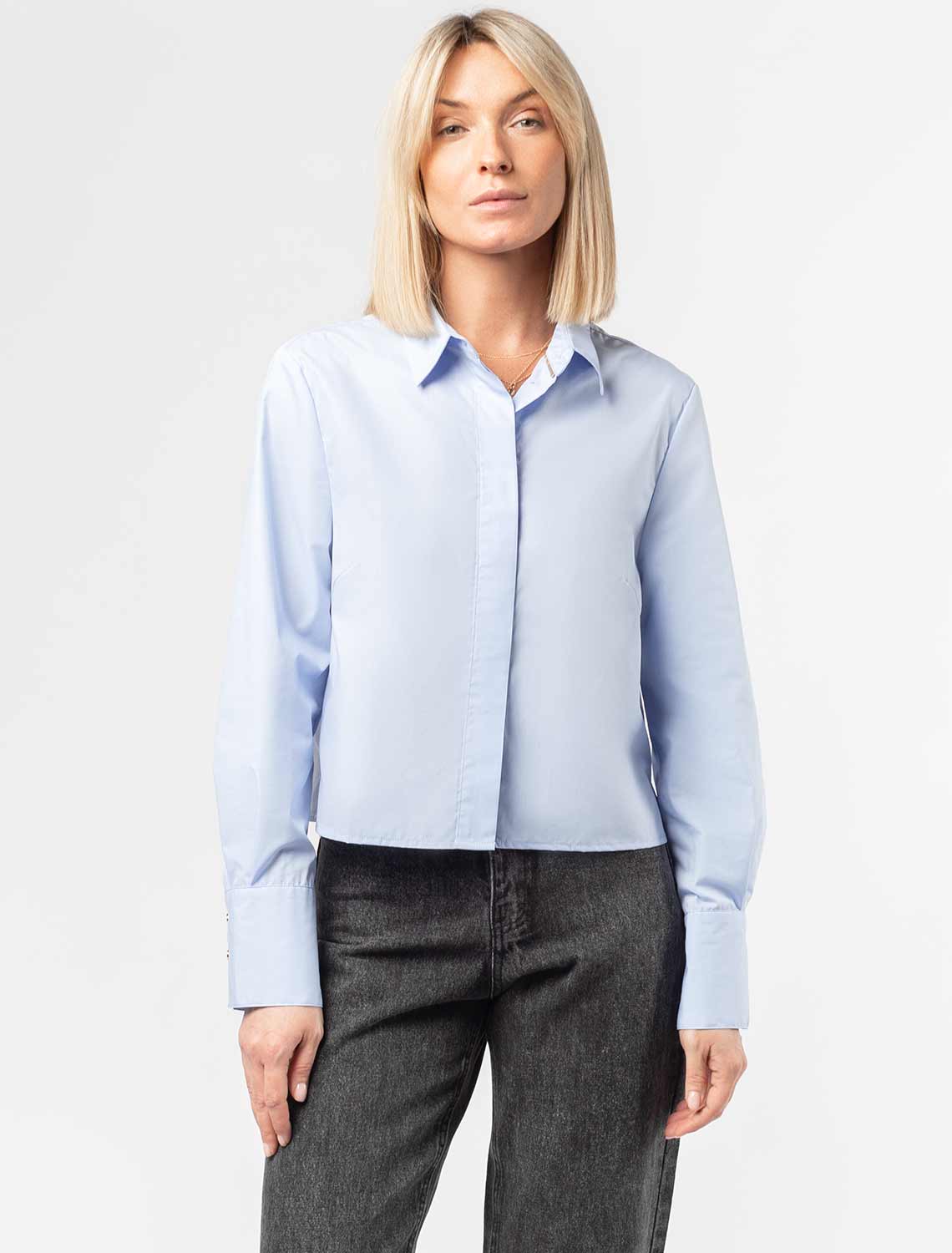 картинка Блузка женская голубой от магазина Одежда+