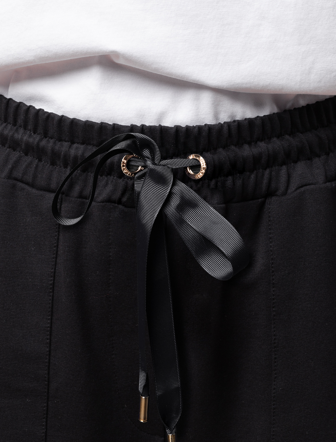 картинка Брюки женские черный магазин Одежда+ являющийся официальным дистрибьютором в России 
